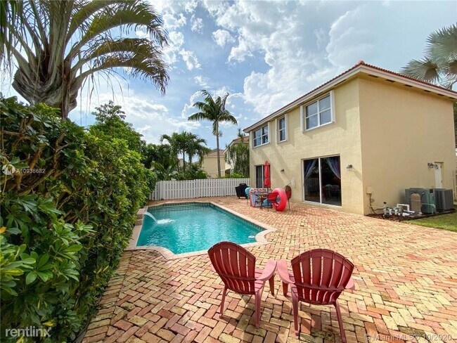 Building Photo - 3 br, 2.5 bath House - 15160 SW 49th Ct