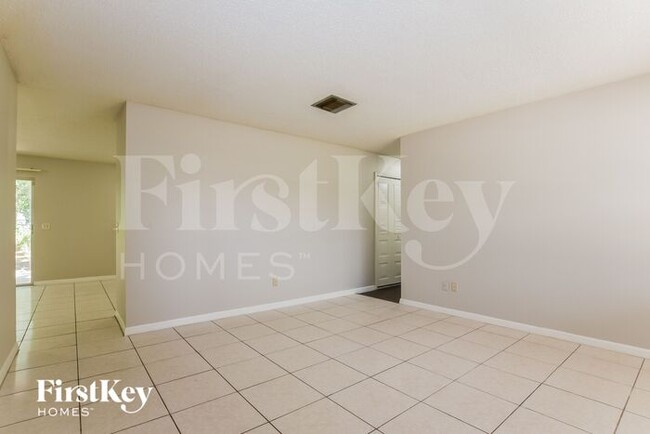 Building Photo - 2791 Newmark Dr