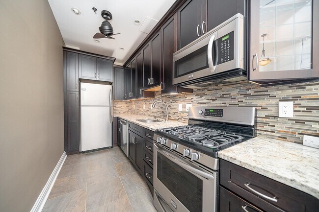 Foto del edificio - 501 Adams St