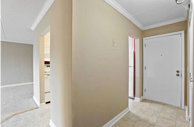 entry - 10531 Cedar Lake Rd