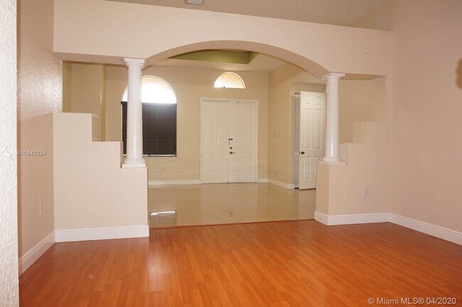 Building Photo - 8345 Phoenician Ct
