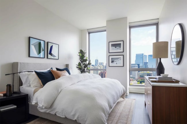 Building Photo - 122 N Green St