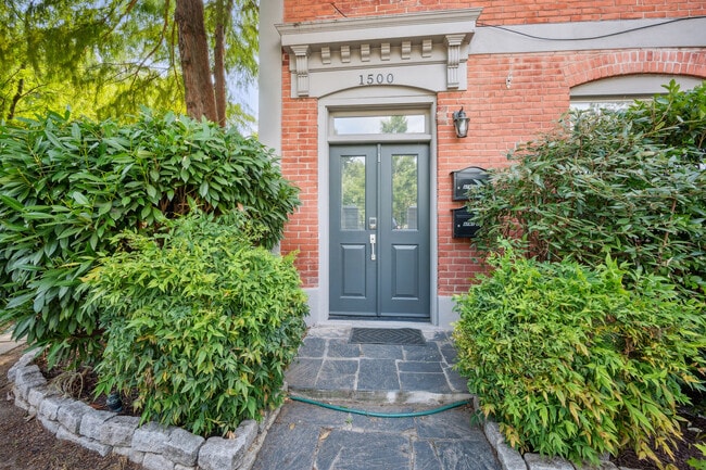 Foto del edificio - 1500 10th St NW