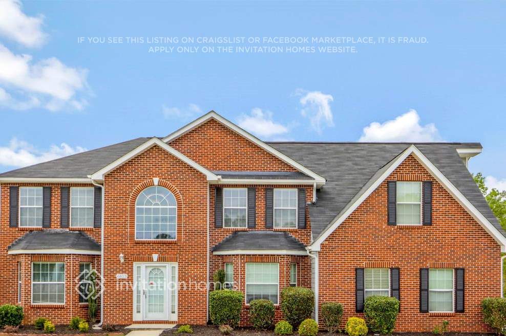 Foto principal - 6813 Fireside Ln