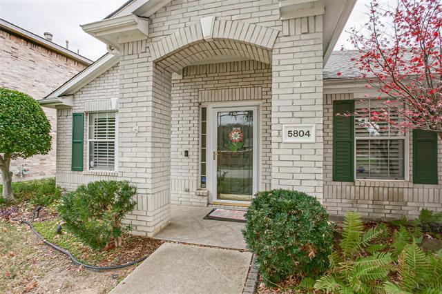 Foto del edificio - 5804 Meadows Way