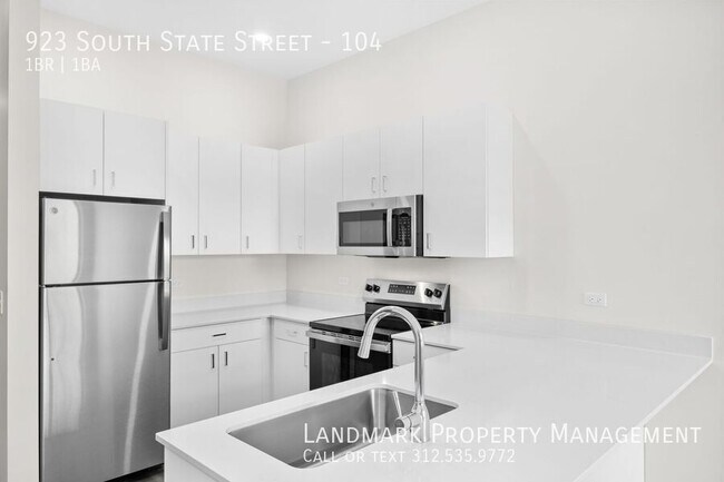 Building Photo - 923 S State St