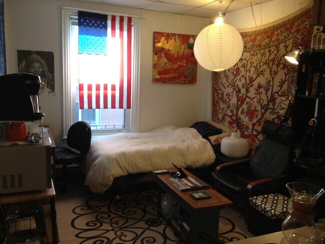 Foto del edificio - 272 Newbury St