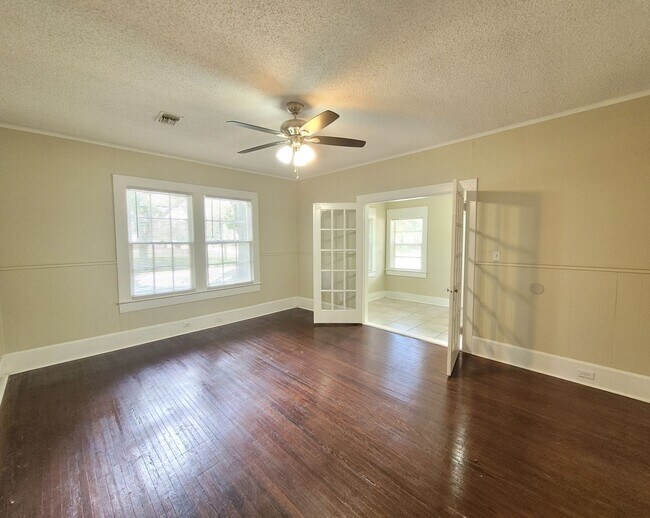 Foto del edificio - 217 Brandywine Rd