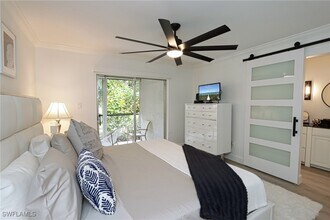 Building Photo - 788 Park Shore Dr