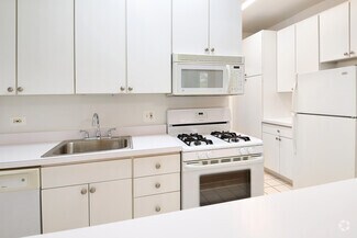 Building Photo - 5615 N Winthrop Ave
