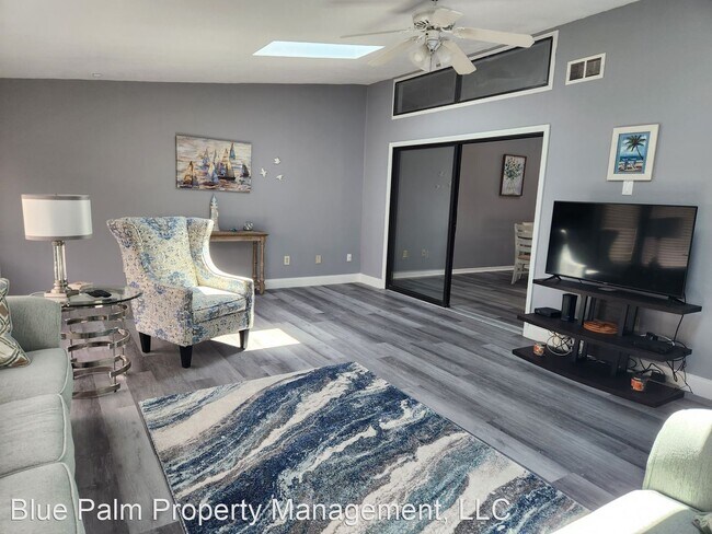 Building Photo - 3 br, 2 bath House - 108 Lakewood Village ...