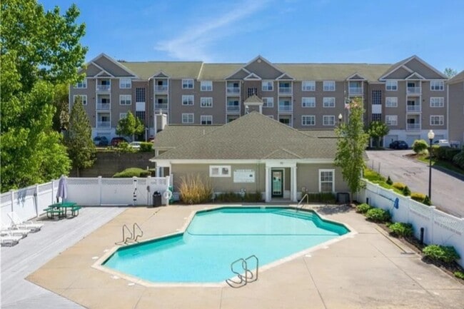 Photo - 104 Mill St Apartment