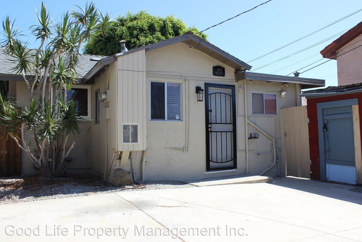 Foto principal - 1 br, 1 bath Apartment - 3510-12 Nile St