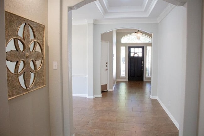 Building Photo - 12721 Oxen Way