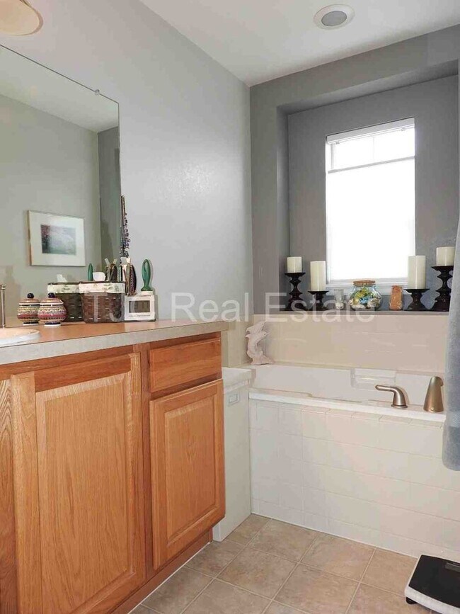 Foto del edificio - 8410 E 29th Ave