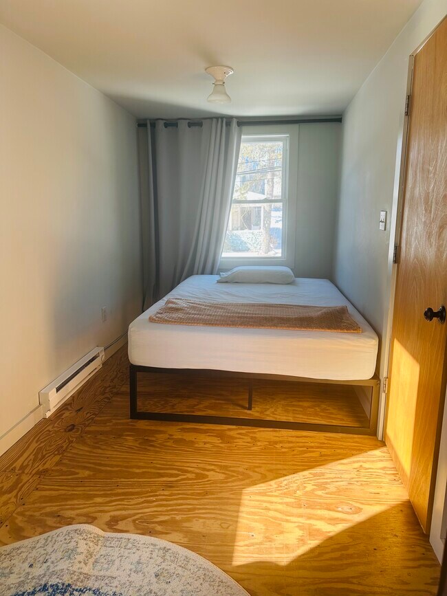 Foto del edificio - 51946 NY-10