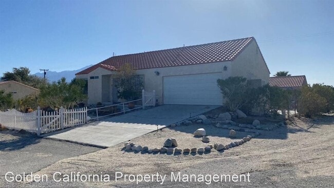 Building Photo - 4 br, 2 bath House - 16529 Nancy Dr.