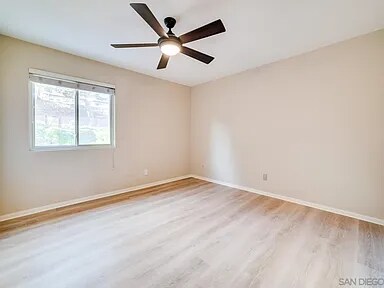 Foto del edificio - 377 Mainsail Rd