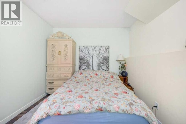 Photo du bâtiment - 1650 Westmount Blvd NW