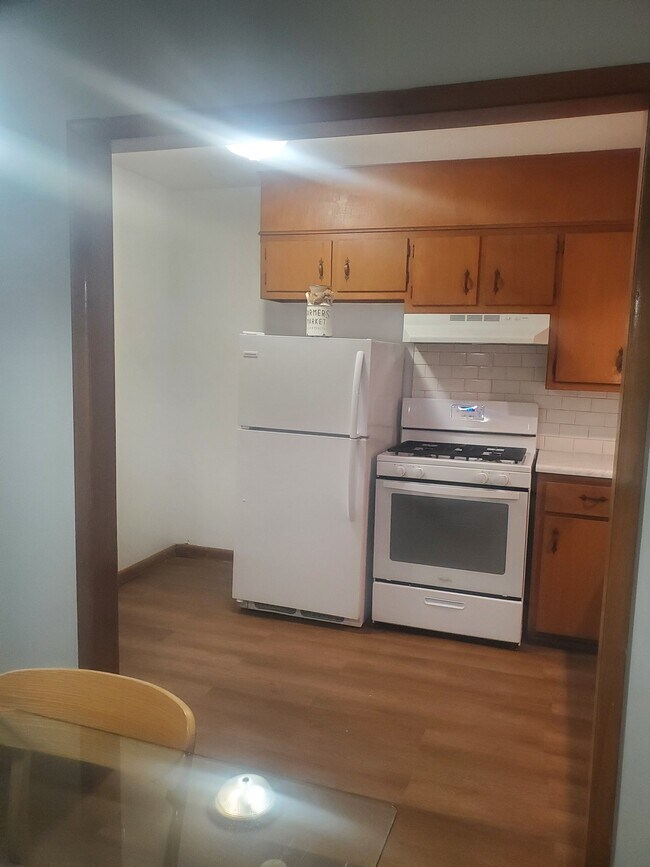 Foto del edificio - 1234 E Elm St