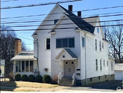 Building Photo - 109 Beethoven St