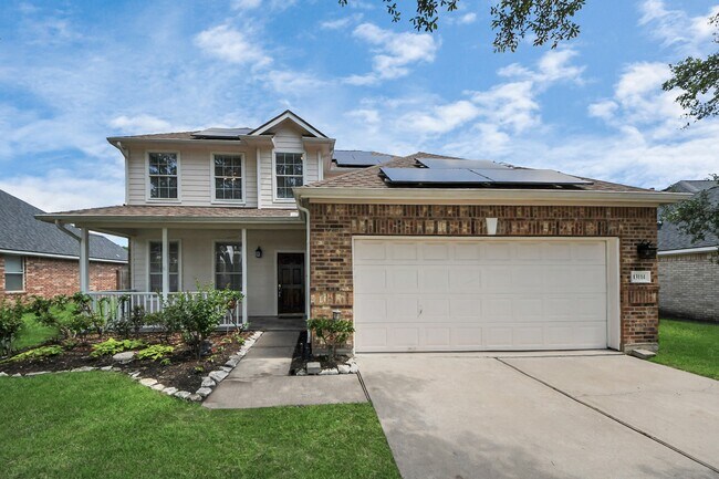 Building Photo - 13114 Oak Ledge Dr