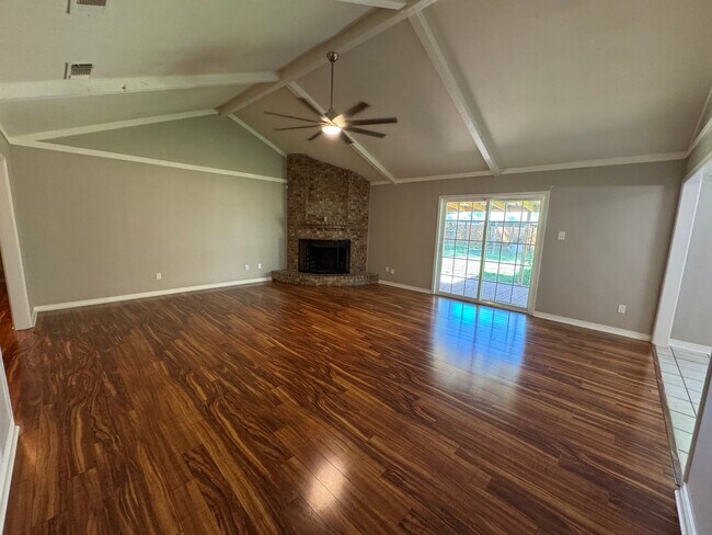 Foto del edificio - Beautiful 3 Bedroom home in North Bossier