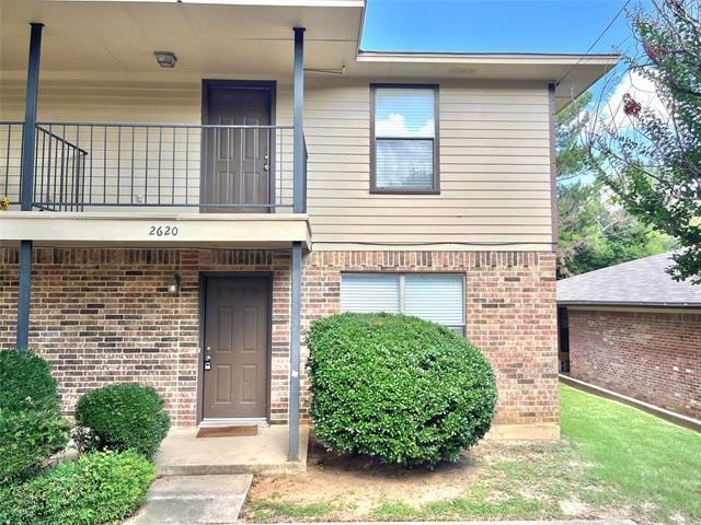 Primary Photo - 2620 Bolivar St