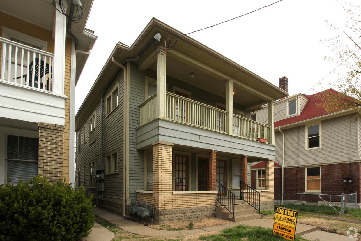Building Photo - 629 Ormsby Ave
