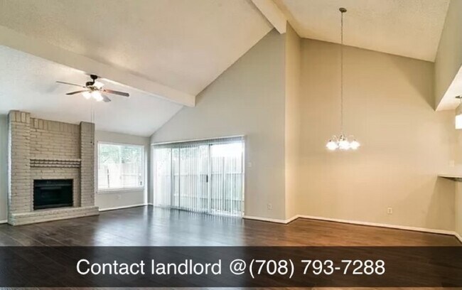 Foto del edificio - 12723 Ashford Knoll Dr