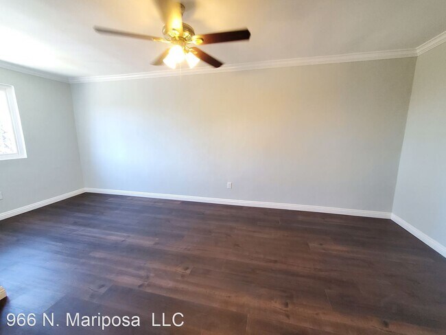 Building Photo - 966 N Mariposa Ave