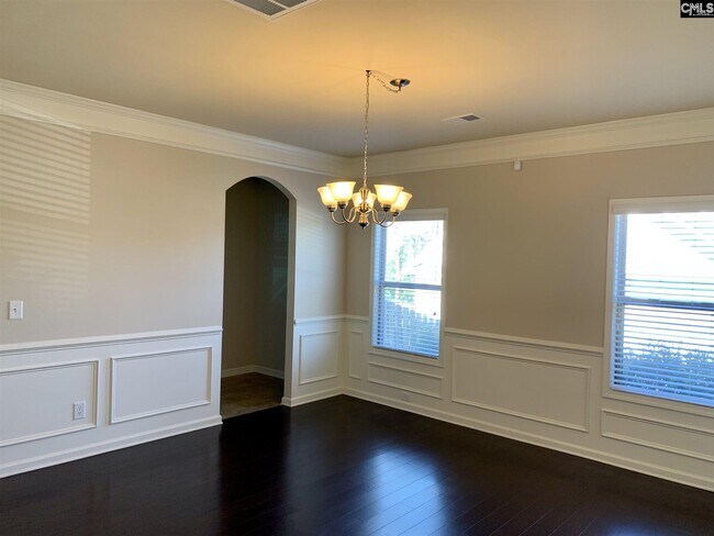 Foto del edificio - 260 Caroline Hill Rd