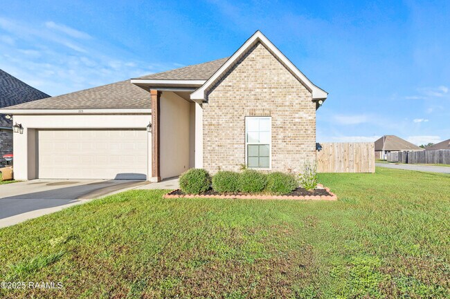 Foto del edificio - 223 Stanwell Ave