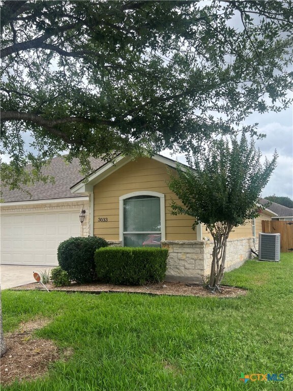 Building Photo - 3033 Lodgepole Ln