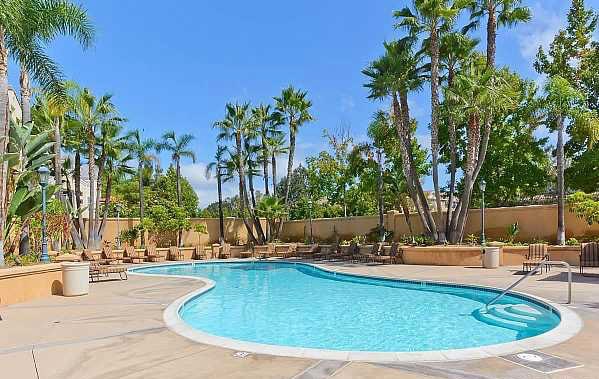 Foto principal - 12372 Carmel Country Rd