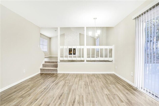 Building Photo - 1061 Mainstreet Lake Dr