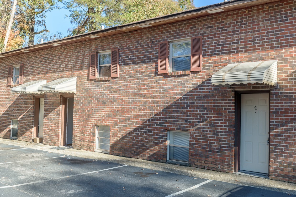 Primary Photo - 22 Ontario St