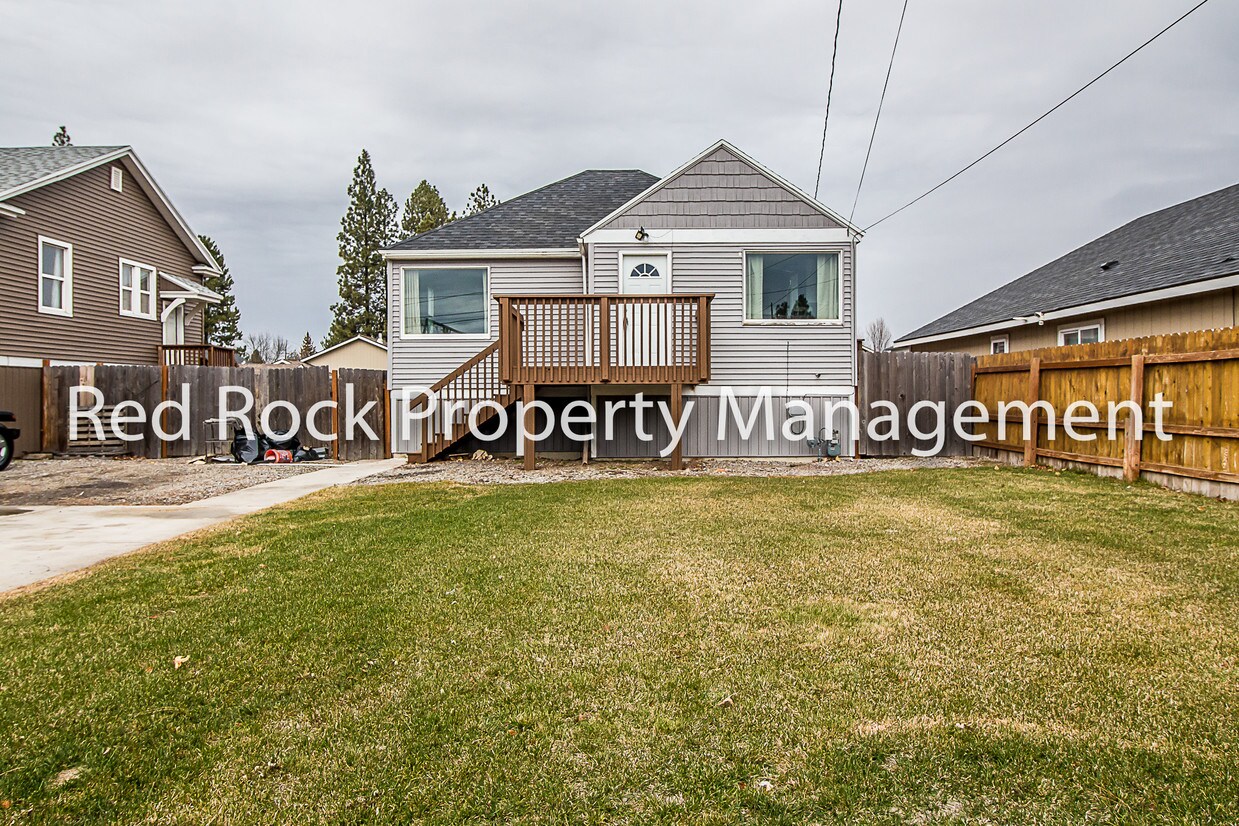 6113 E 8th Ave, Spokane Valley, WA 99212 House Rental in Spokane