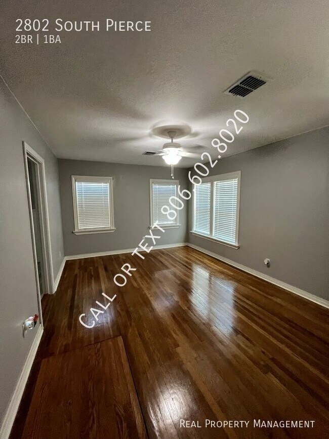 Building Photo - 2 bed 1 bath home with brand new central a...