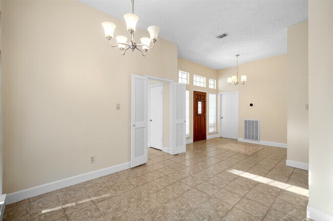 Building Photo - 5434 Garden Village Dr