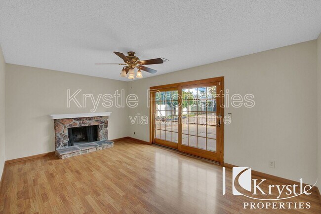 Building Photo - 180 Obsidian Ct