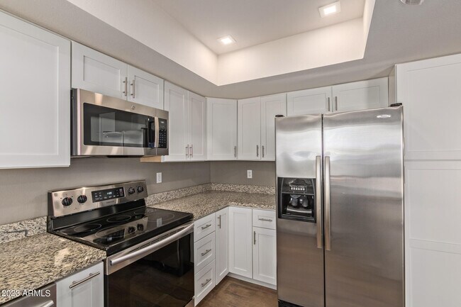 Building Photo - 4352 E Jicarilla St