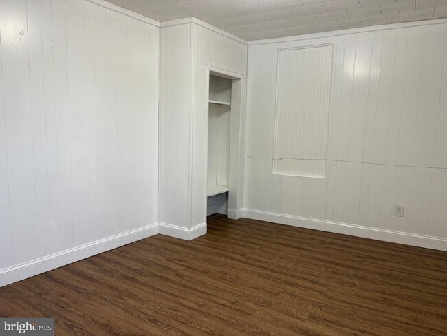 Foto del edificio - 2713 Hammonds Ferry Rd