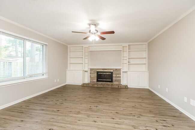 Foto del edificio - 9330 Wandsworth Dr