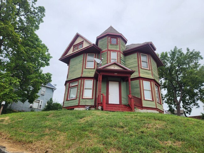 Foto del edificio - 603 Leclaire St