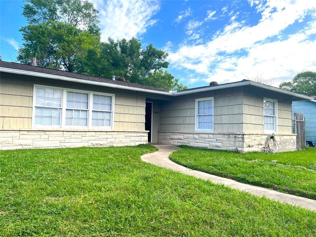 Foto principal - 7551 El Rancho St