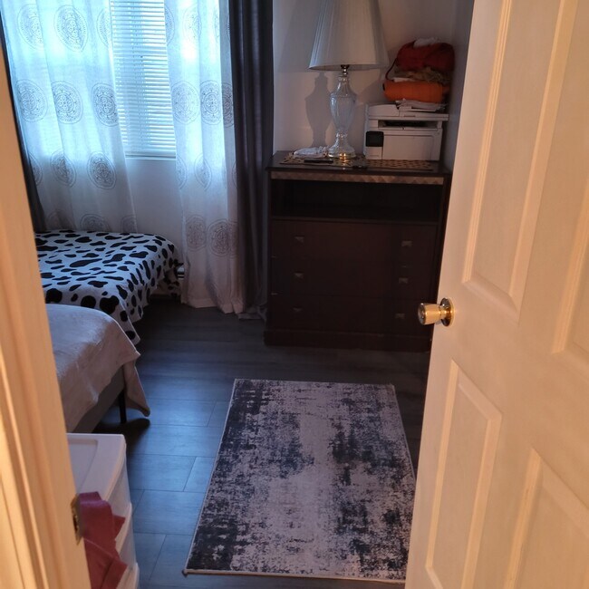 10 Karen Cir Unit 2, Billerica, MA 01821 Apartments in Billerica, MA