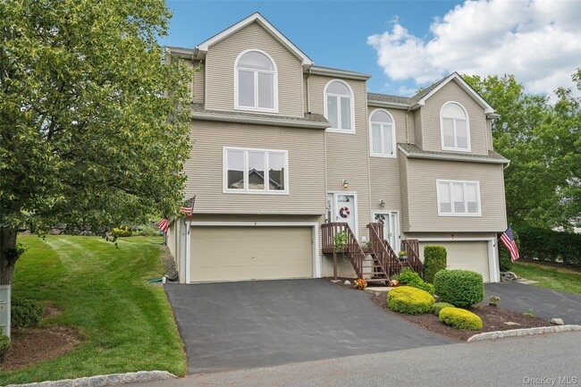 Building Photo - 4 Cliffside Ct