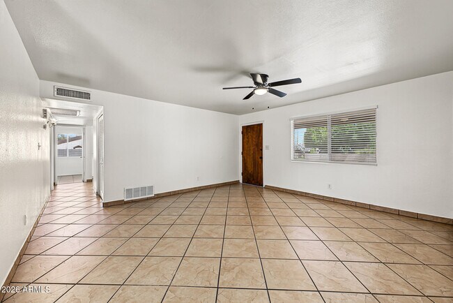 Foto del edificio - 3824 N 86th Ln