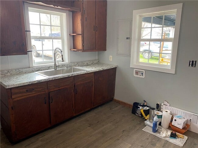 Building Photo - 2629 Carl Dr